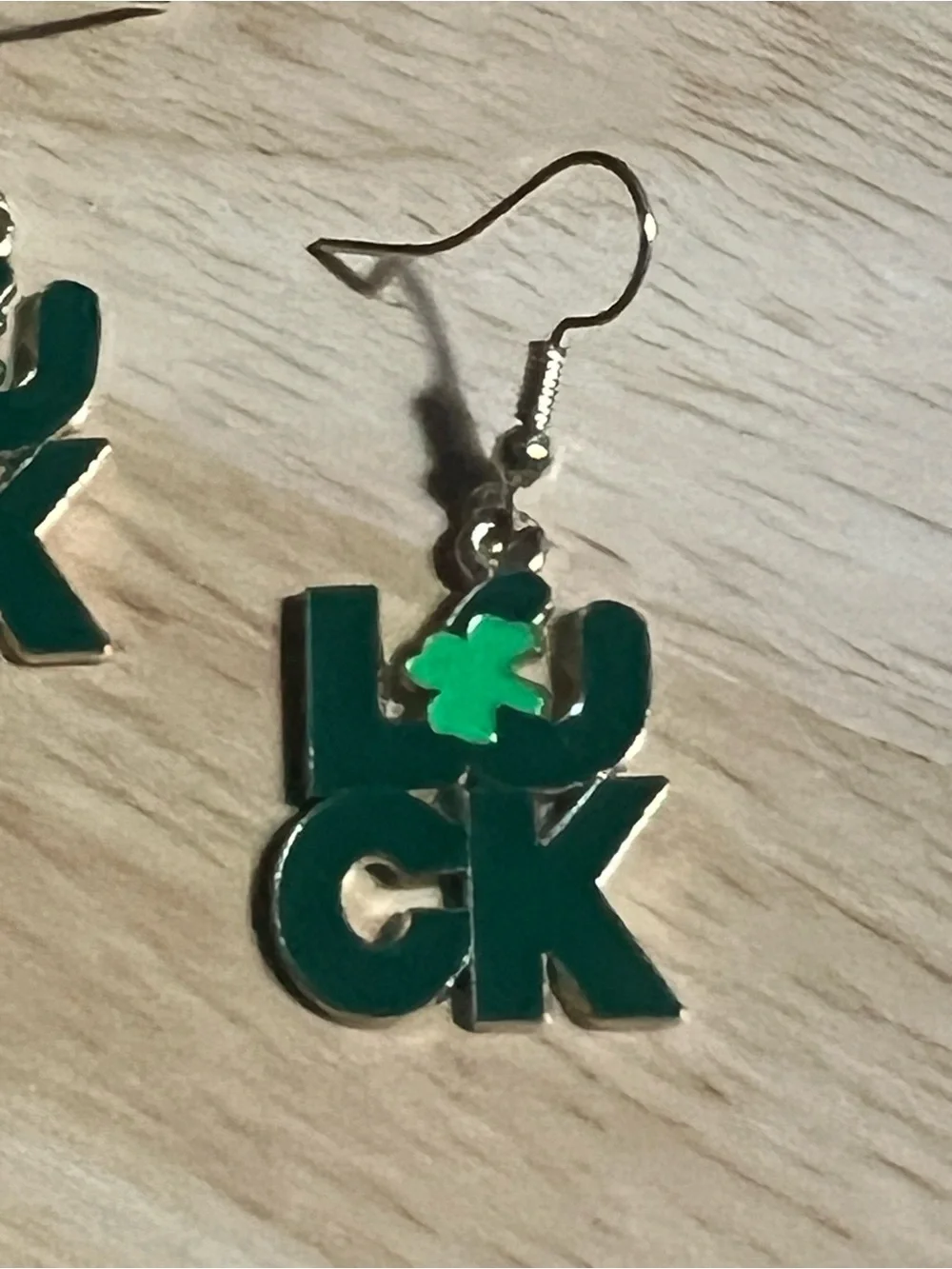 Lucky Green Shamrock Kids Earrings E130